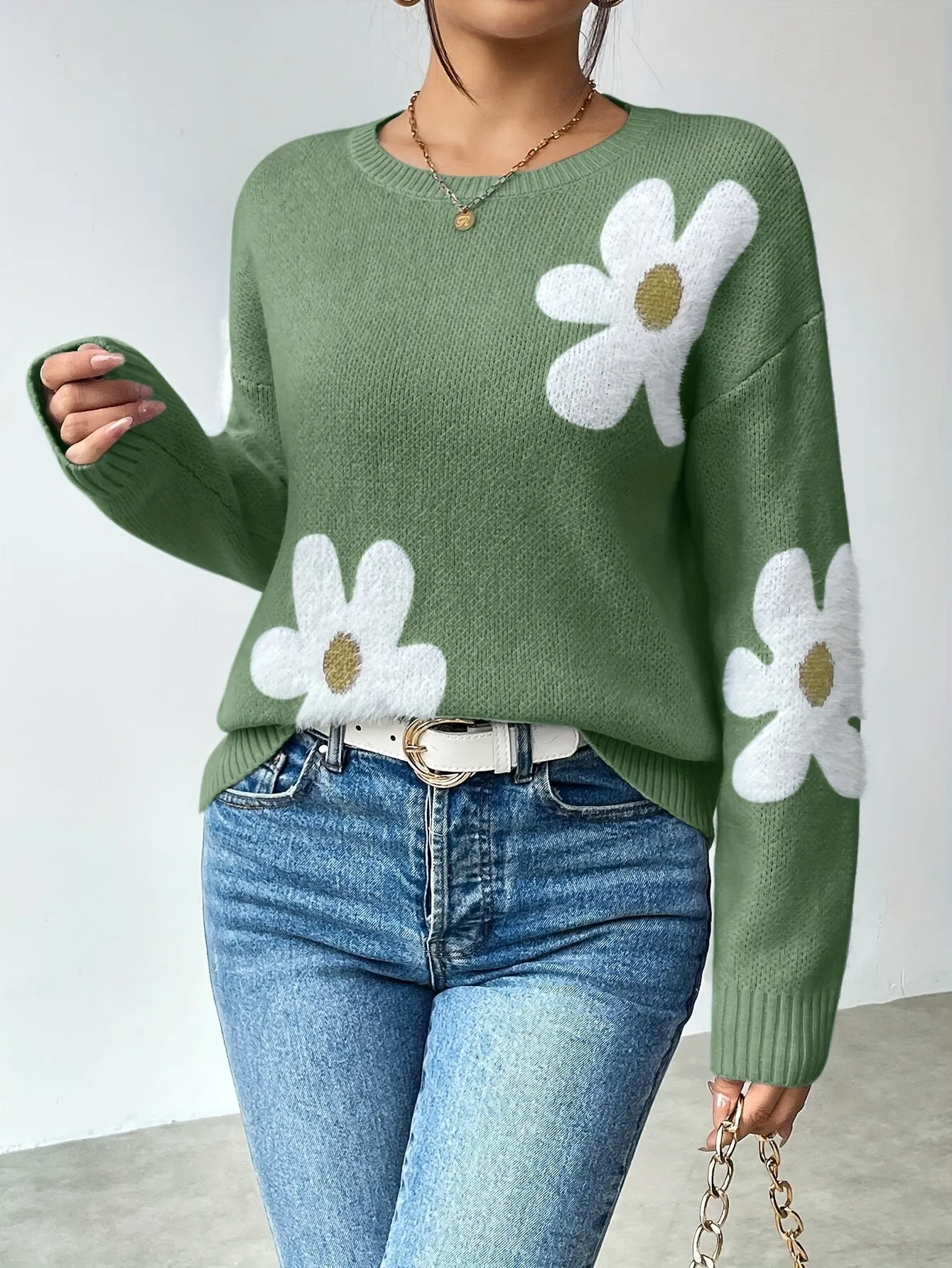 ANGELIE™ - COMFORTABLE FLORAL KNITTED SWEATER