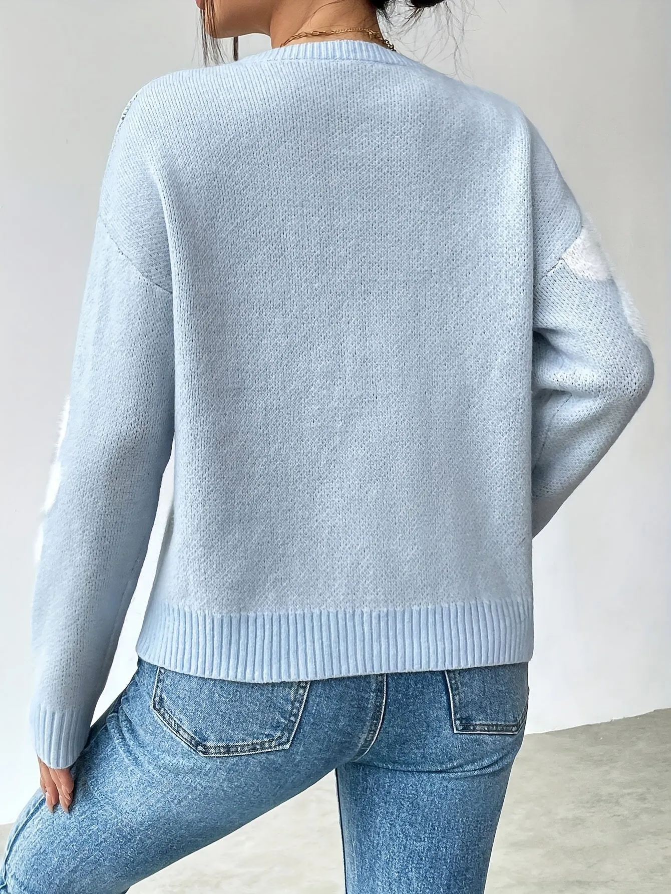 ANGELIE™ - COMFORTABLE FLORAL KNITTED SWEATER