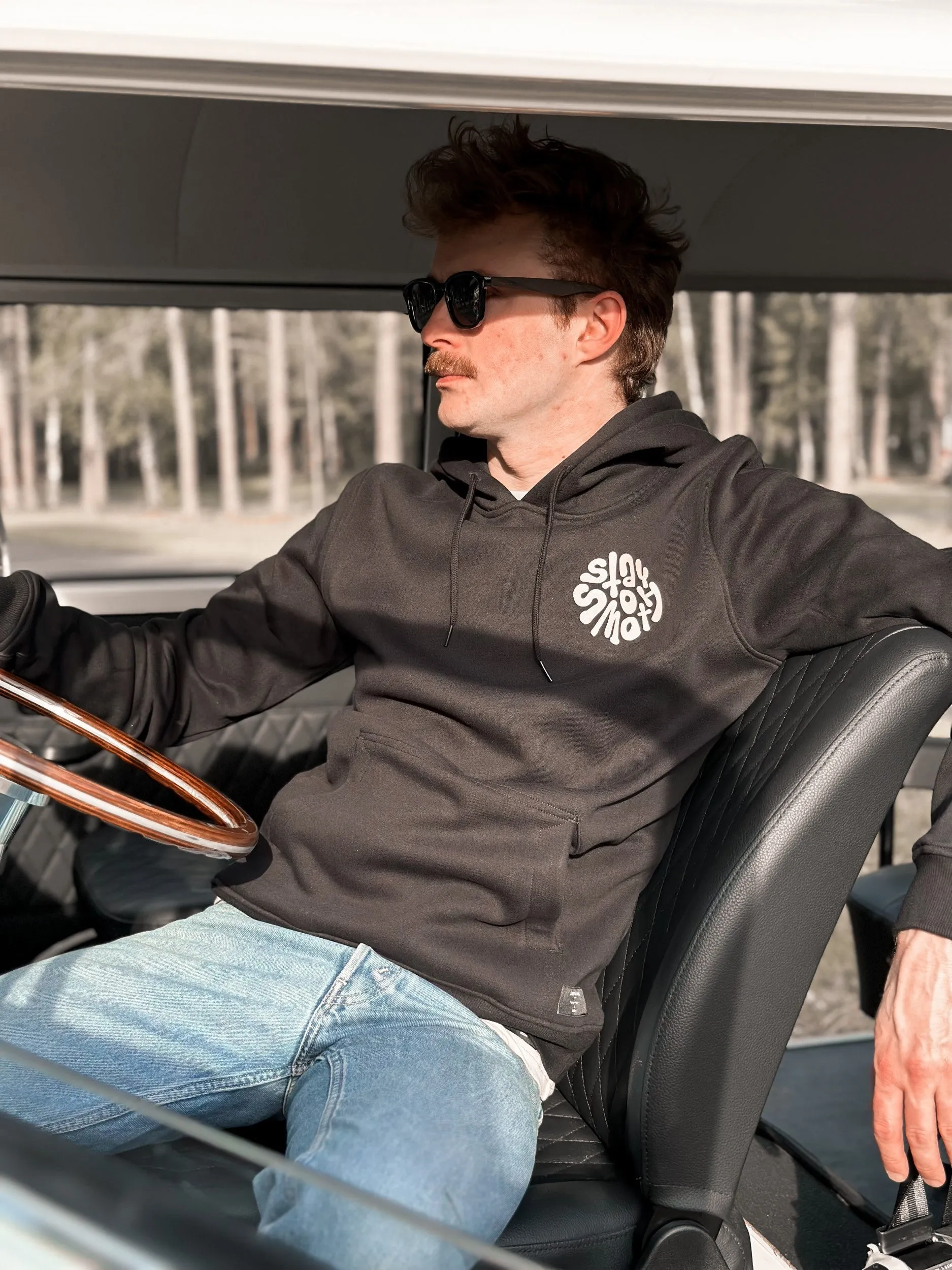 Black Hoodie / Stay Smooth Sand Front Back Men