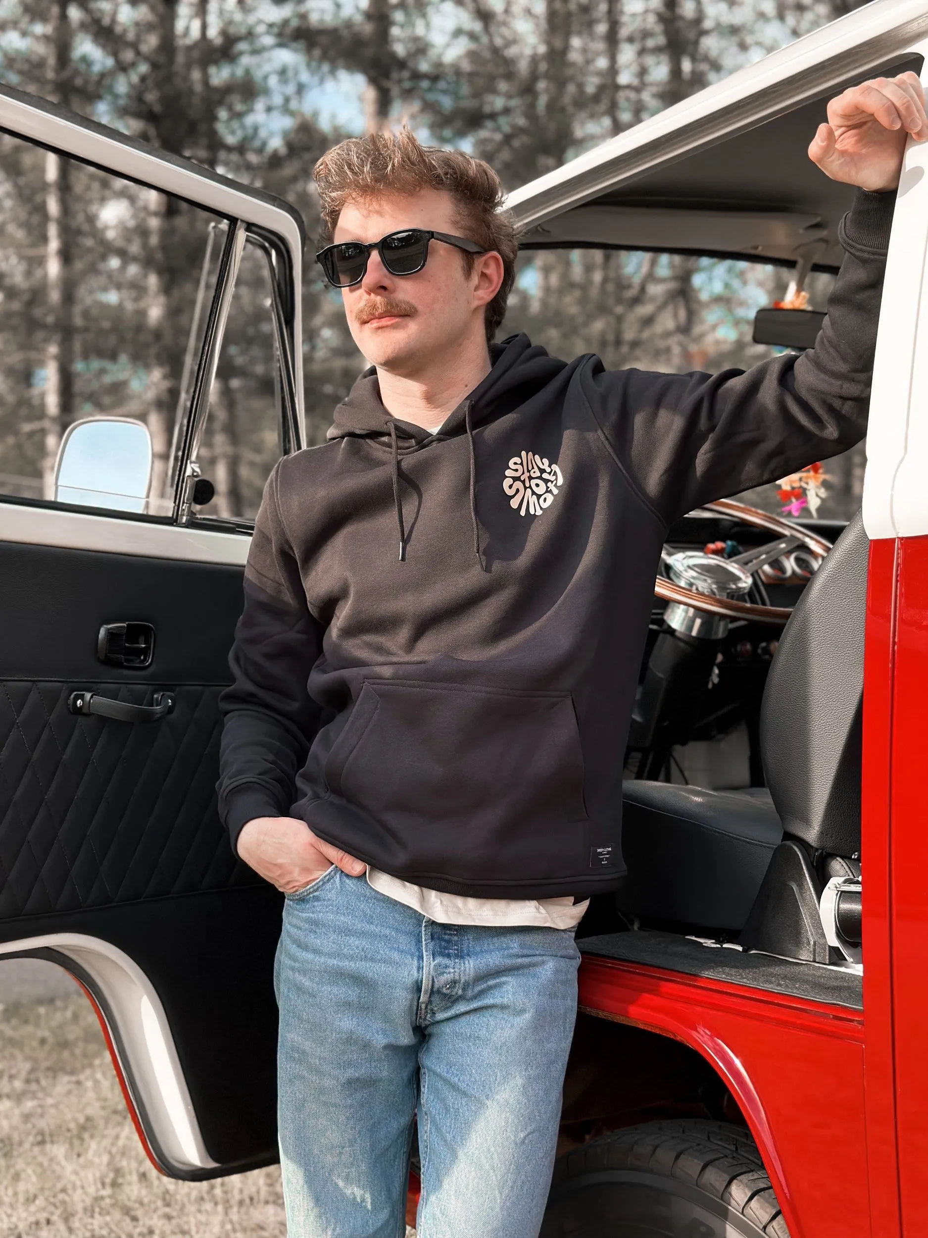 Black Hoodie / Stay Smooth Sand Front Back Men