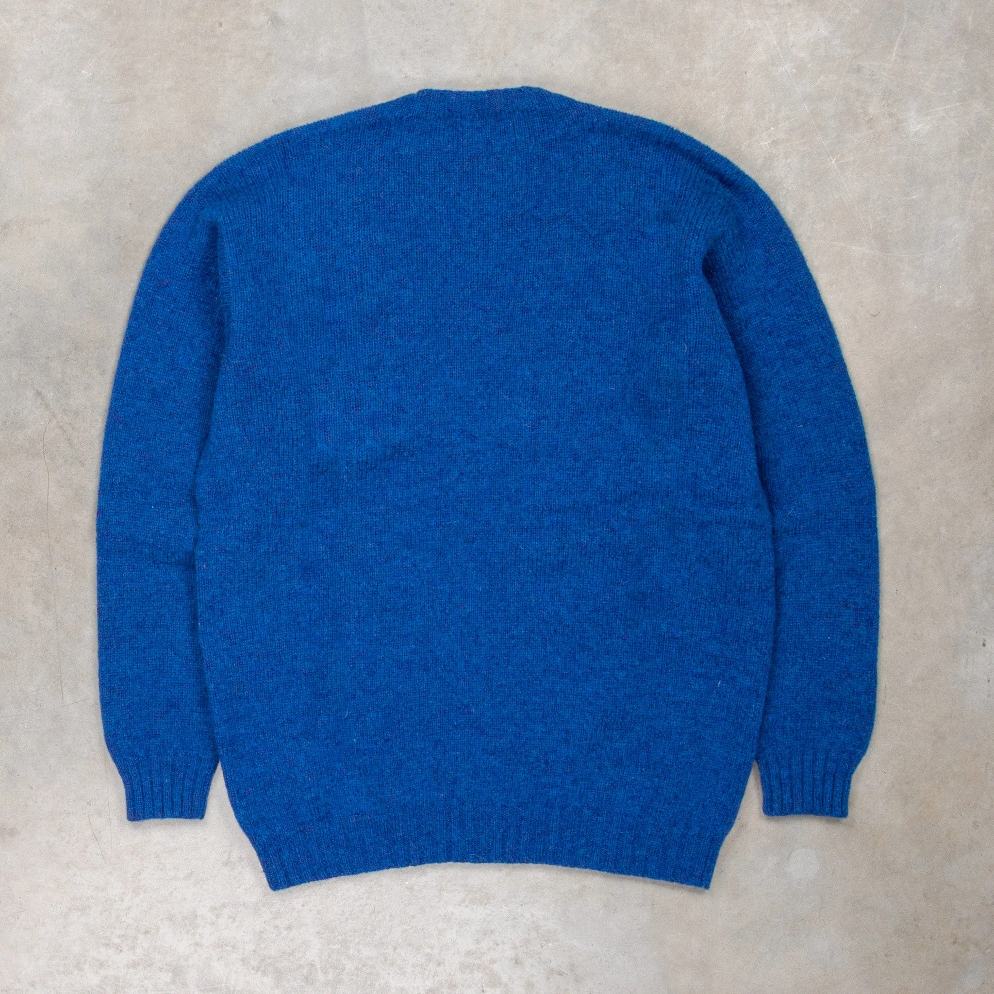 Laurence J. Smith  Super soft Seamless Crew Neck Pullover Ocean Force